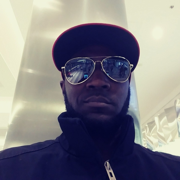 Meet your Posher, Corey - Picture 1 of 1